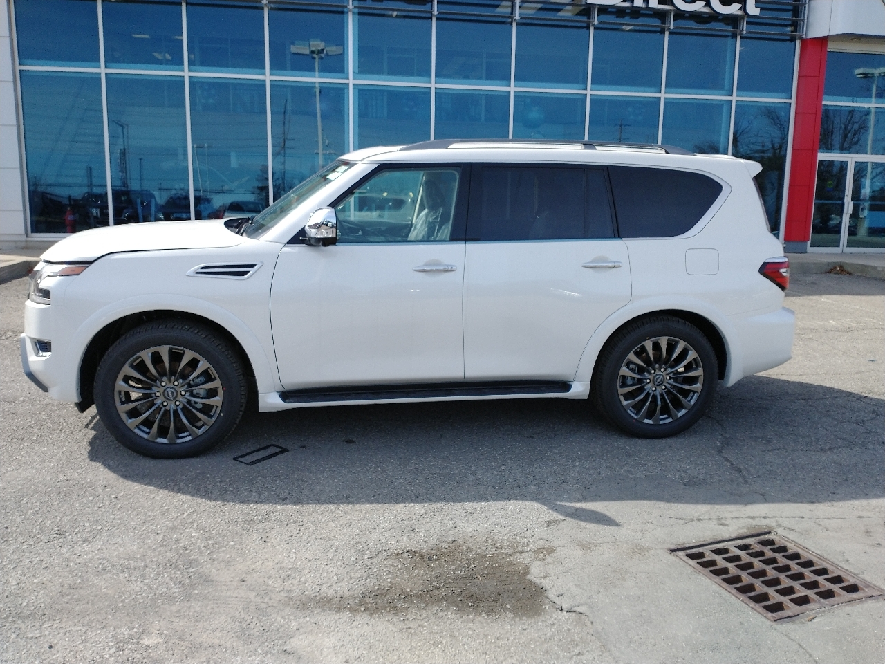 New 2024 Nissan Armada Platinum AA242145 Mississauga ON Direct