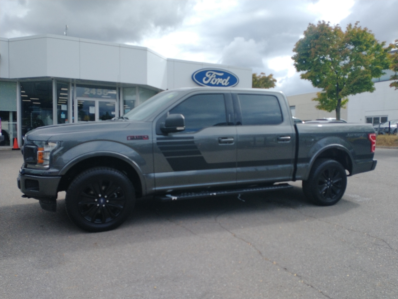 used 2019 Ford F-150 car, priced at $41,998